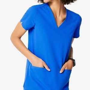 Figs casma 3 pocket scrub top royal blue